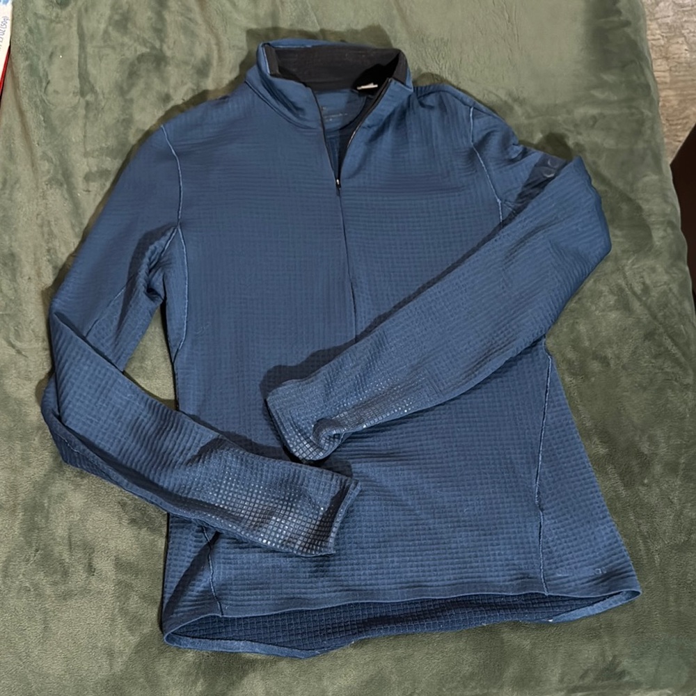 Women’s Adidas workout quarter zip size Small